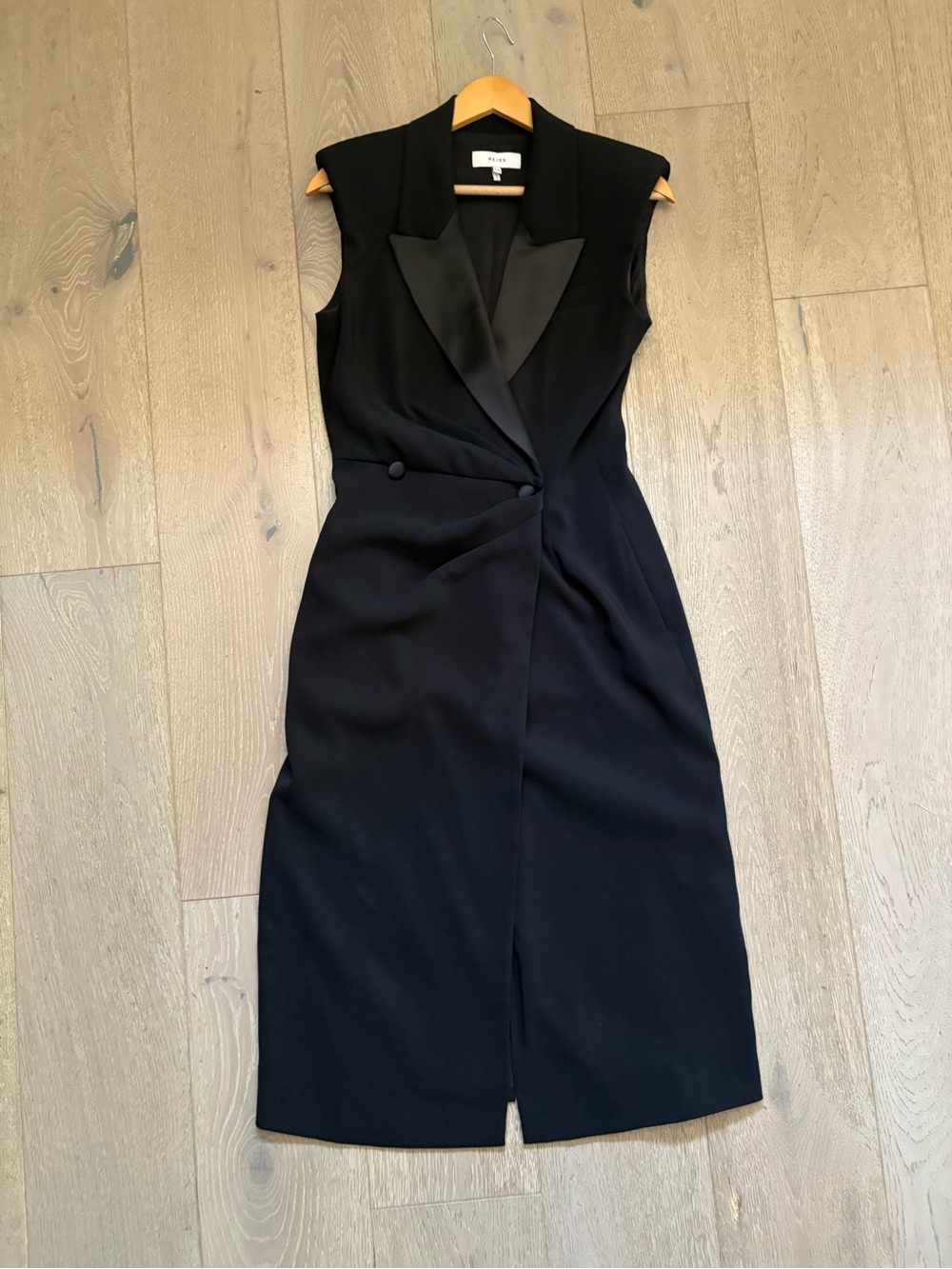 Reiss Black Sleeveless Tuxedo Sheath Dress US 6